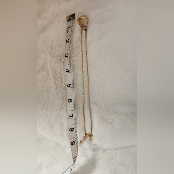 NWT Lia Sophia "Sundancer" Gold Circle Necklace - Picture 2 of 4